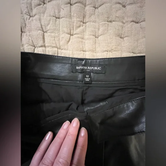 Banana Republic Factory Black Faux Leather A-Line Button-Front Skirt - Picture 3 of 4